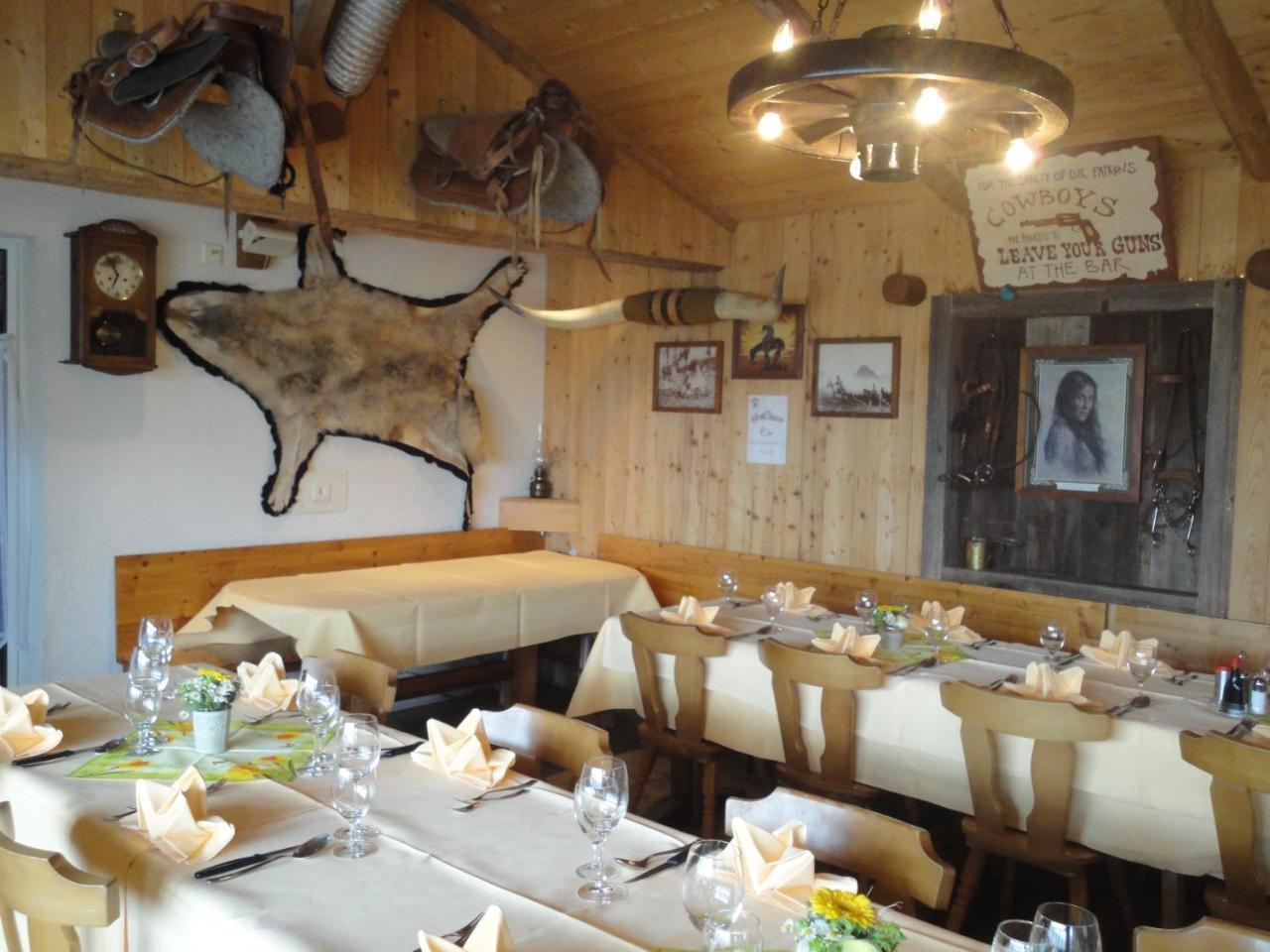 Rest. Beaver Creek Ranch Rothenthurm エクステリア 写真